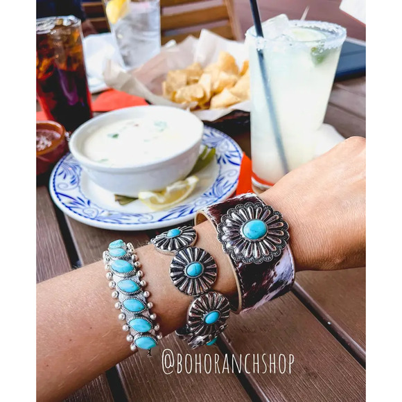 Cowhide Concho Bracelets Hair On Cowhide Genuine Leather Brown Grey Speckle - Picture 4 of 11